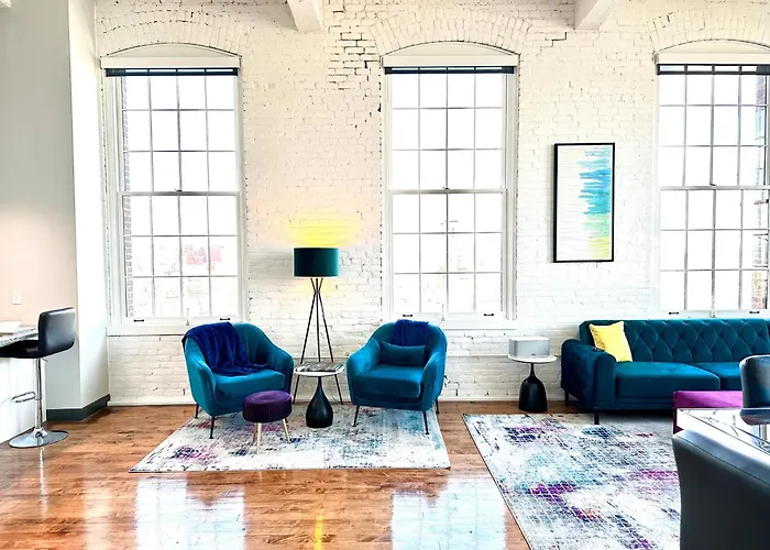 Penthouse: Casa Colore